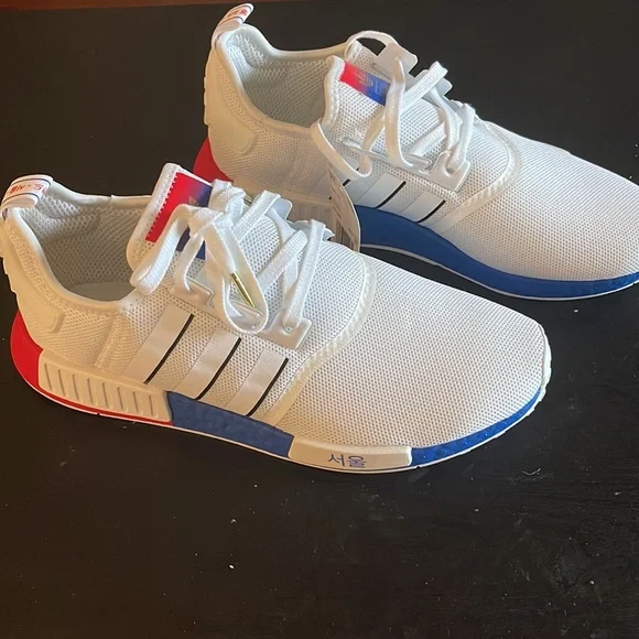 Adidas NMD R1 United By Sneakers Seoul - Picture 2 of 6